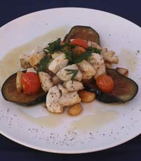 דגים ופירות ים במסעדת הסוכה הלבנה תל אביב