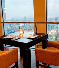 טו סי - מסעדה רומנטית על גג העולם